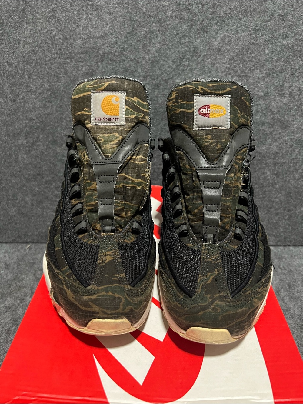 Carhartt Men's Camo Green and Black Sneakers